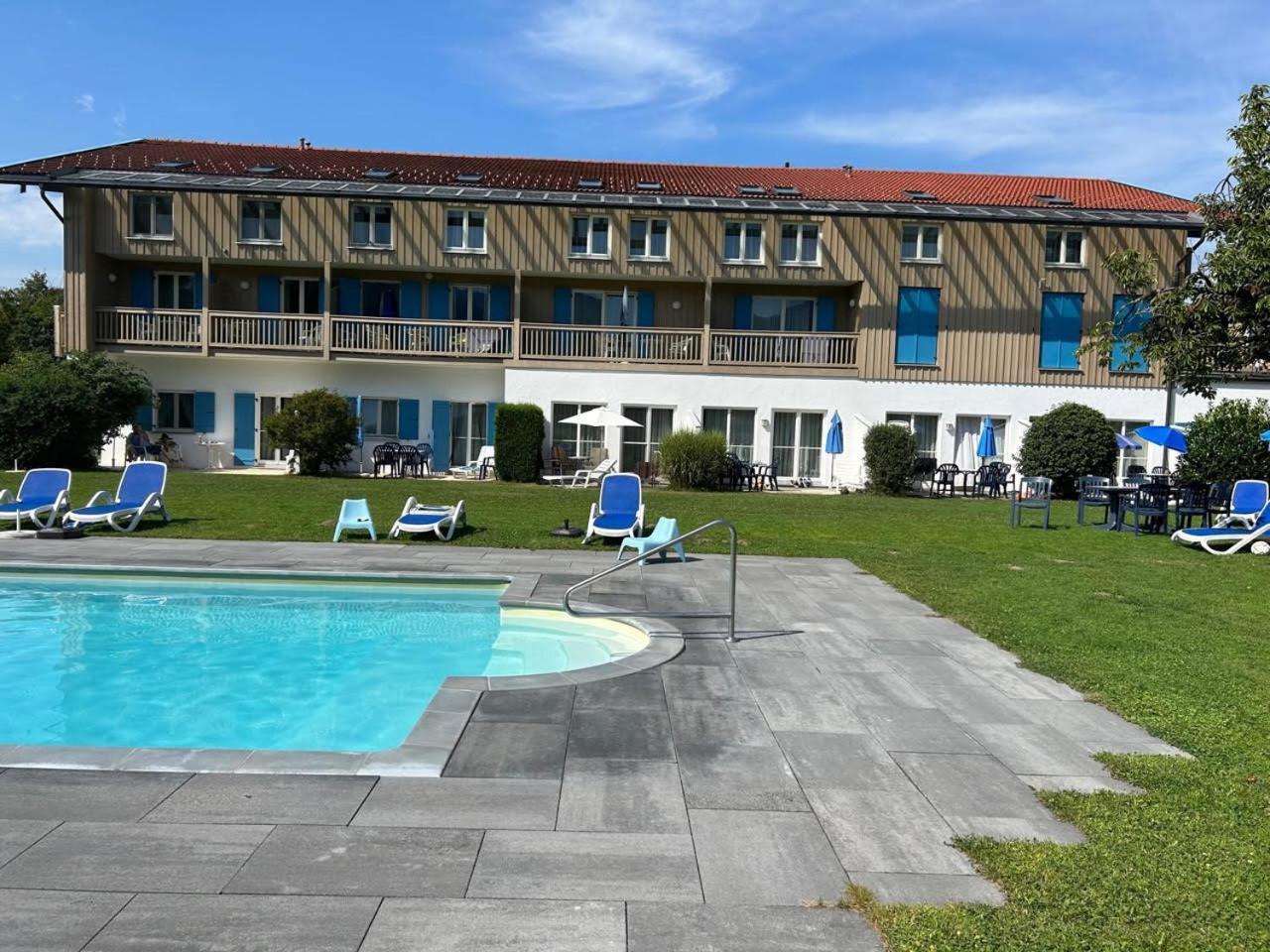 Gabi Mit Pool Und Sauna Юберзе Екстер'єр фото